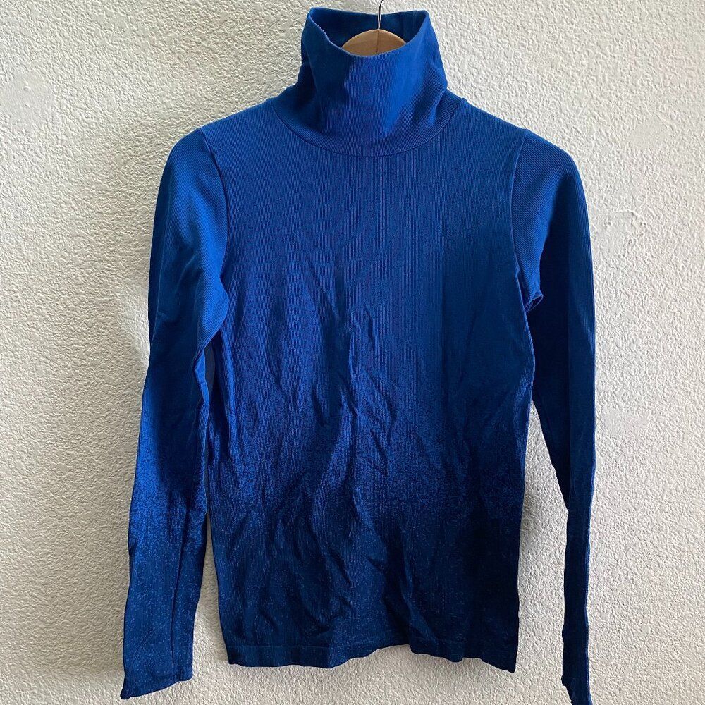 Athleta Flurry Base Layer Ombre Turtleneck Peacock Blue Medium 354424012 Fitness